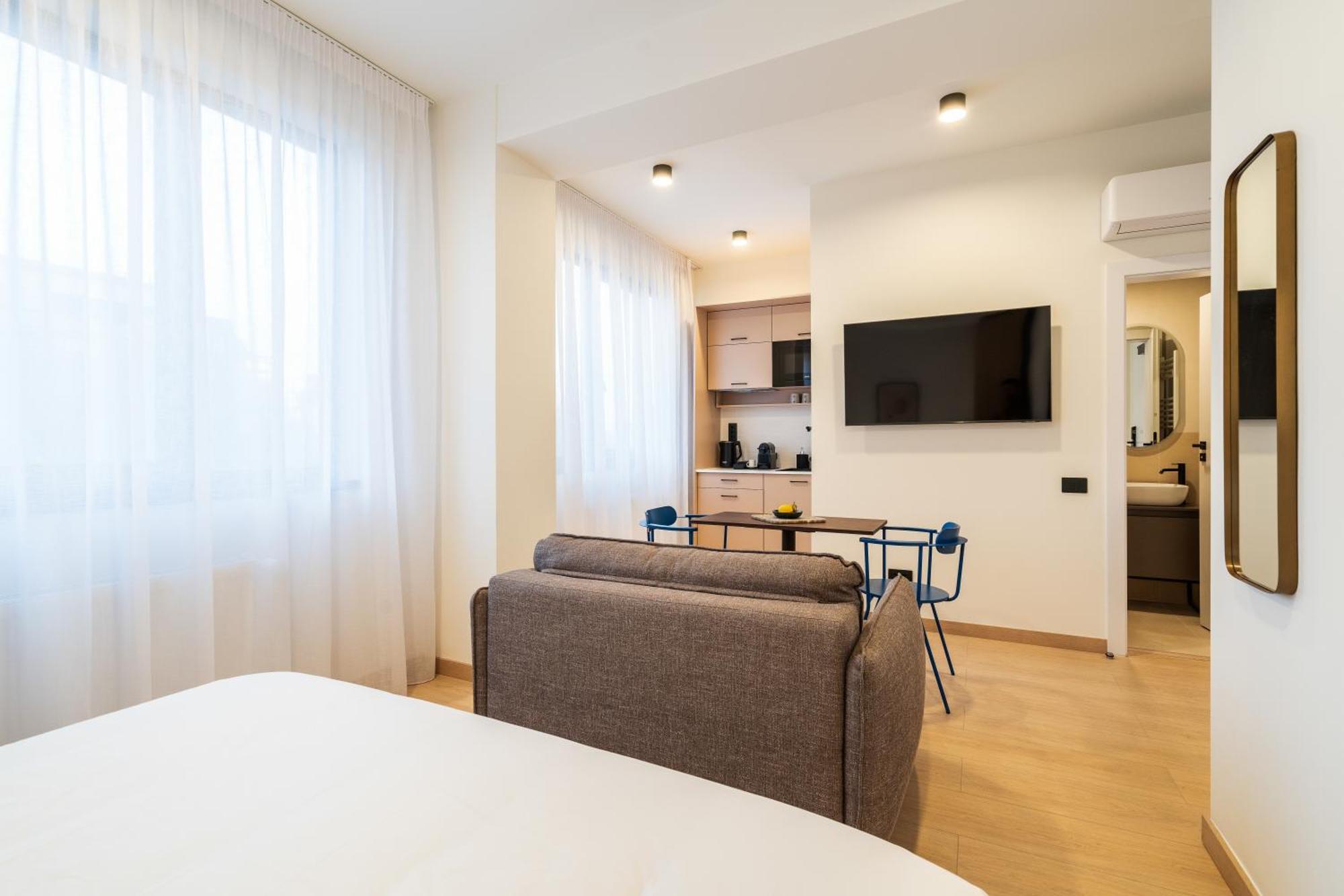 Old Town Apartments By Olala Homes Bucureşti Exterior foto
